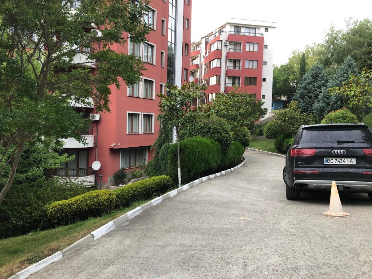 Rich-1 Sp Apartments Равда Екстер'єр фото
