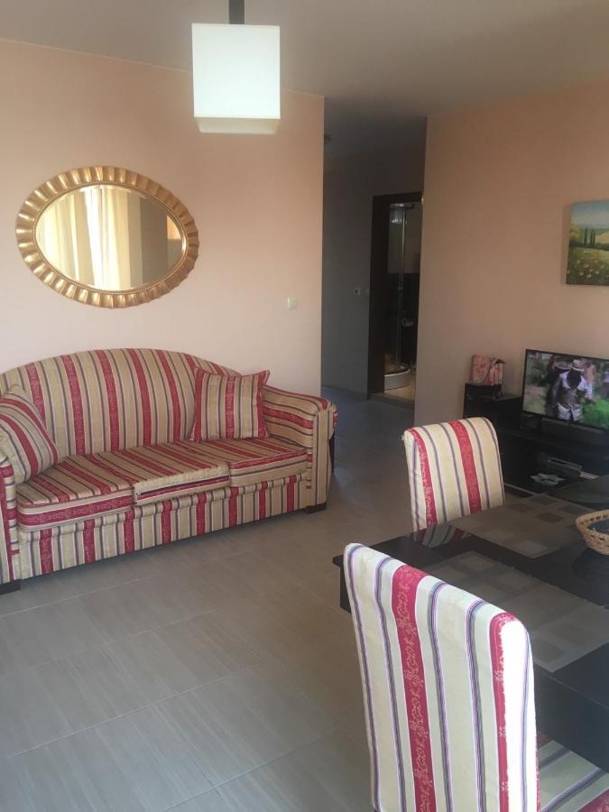 Rich-1 Sp Apartments Равда Екстер'єр фото